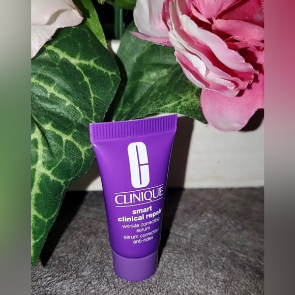 Clinique 3 Piece Skin Care - Picture 2 of 4